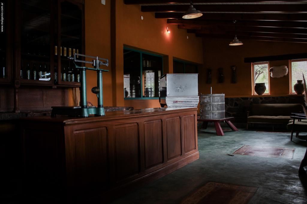 Miraluna Bodega Boutique Cachí Esterno foto